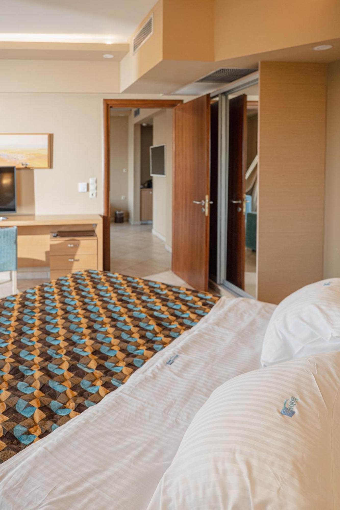 Molos Bay Hotel La Canea